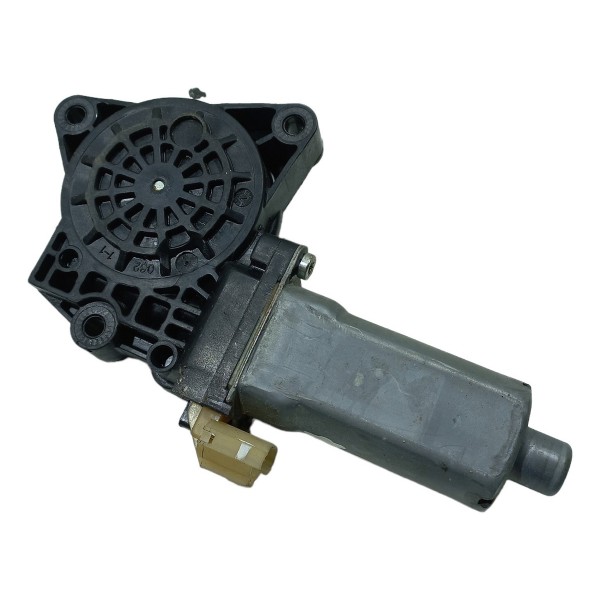 Motor Máquina Vidro Dianteiro Esquerdo Hyundai I30 2010