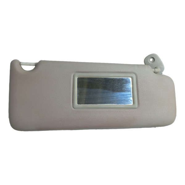 Quebra Sol Direito Renault Clio