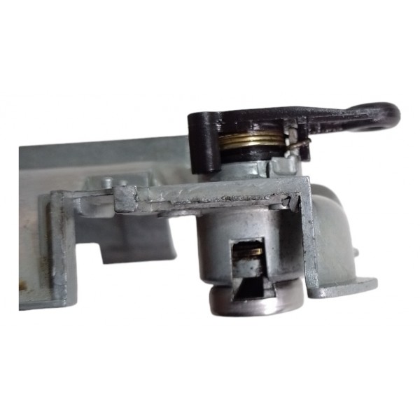 Miolo Fechadura Porta Dianteira Direita Gm Corsa 2002