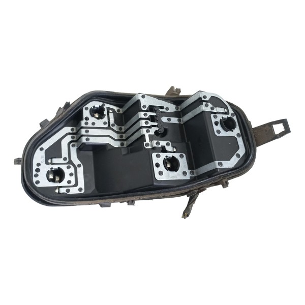 Circuito Lanterna Traseira Direita Fiat Mobi 2016 Direito