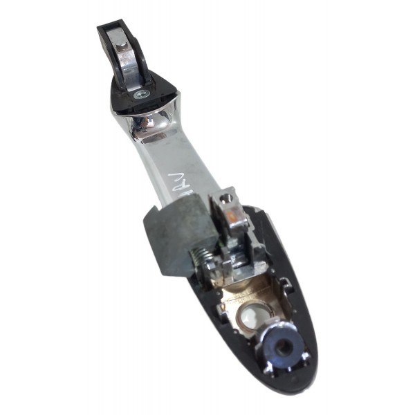 Maçaneta Externa Dianteira Esquerda Honda Hrv 2017 2018 Dianteira