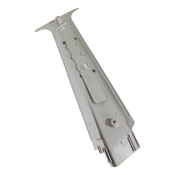 Acabamento Coluna Central Esquerdo Gm Corsa 2004