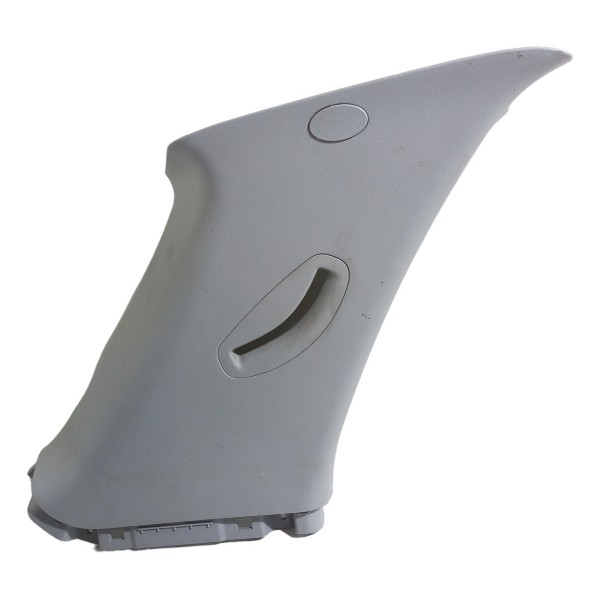 Acabamento Coluna Traseira Esquerda Kia Sportage 2008 2009