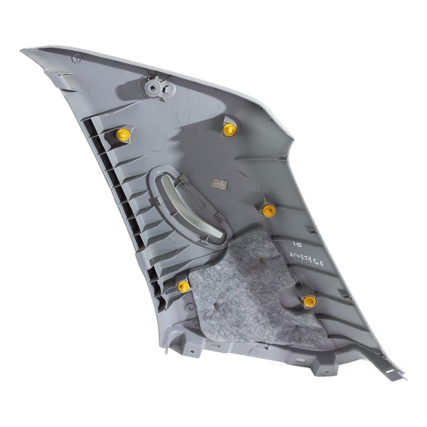 Acabamento Coluna Traseira Esquerda Kia Sportage 2008 2009