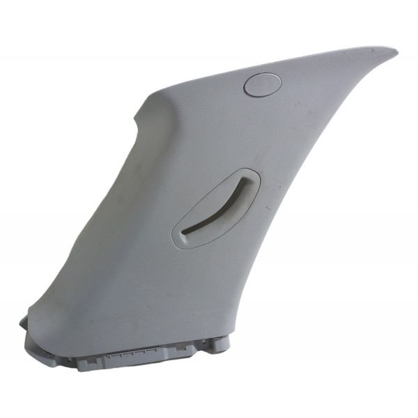 Acabamento Coluna Traseira Esquerda Kia Sportage 2008 2009