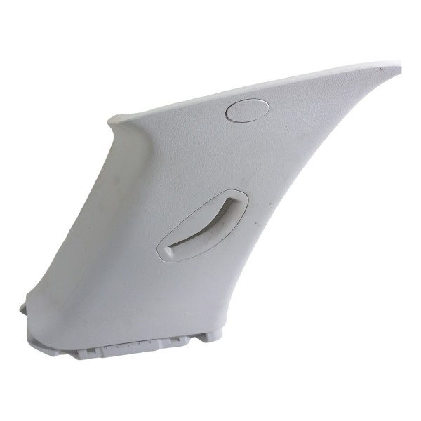 Acabamento Coluna Traseira Esquerda Kia Sportage 2008 2009