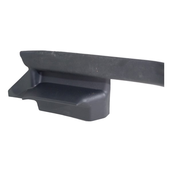 Acabamento Soleira Traseira Esquerda Kia Sportage 2010 Preto