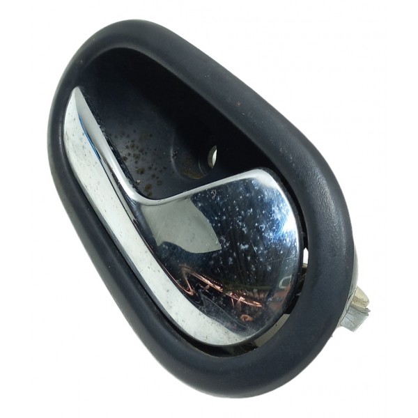 Maçaneta Interna Traseira Direita Renault Sandero Traseira