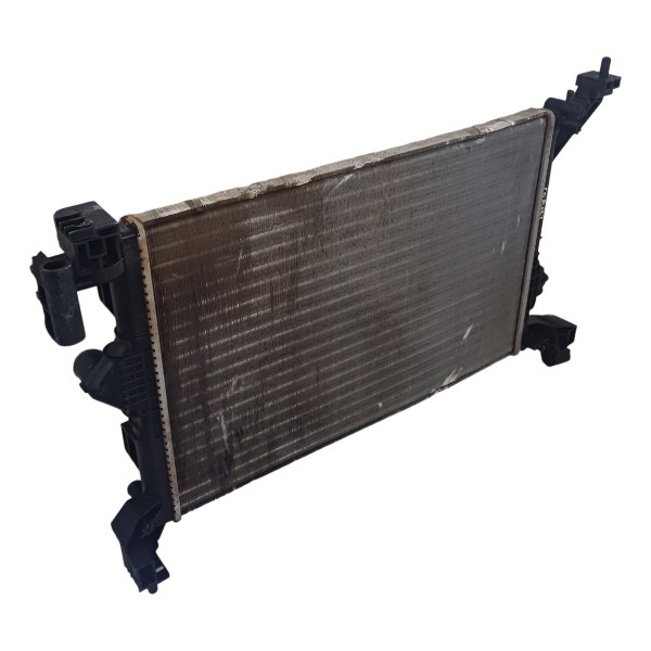 Radiador Água Chevrolet Cobalt 1.4 2013 2014 2015 Detalhe