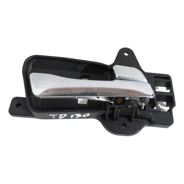 Maçaneta Interna Traseira Direita Hyundai I30 2009 2010 Traseira