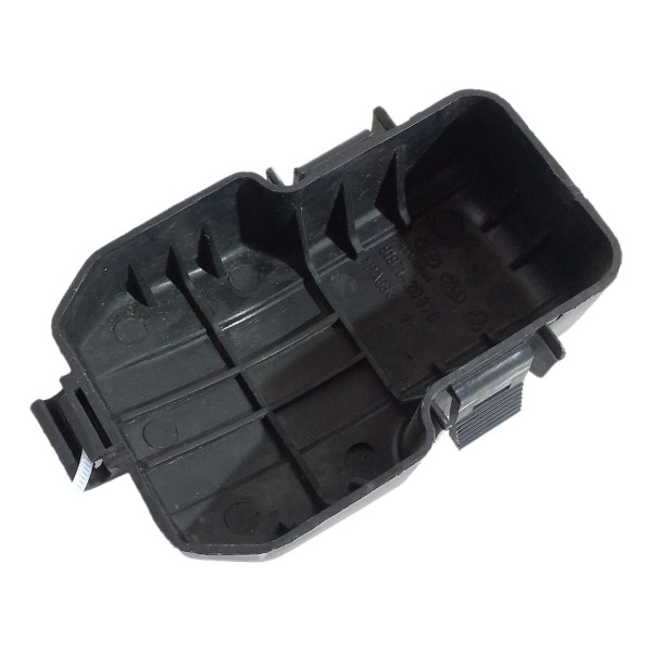 Acabamento Tampa Polo Positivo Bateria Hyundai I30 2011