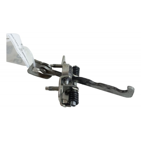 Limitador Porta Dianteira Direita Renault Sandero 2017