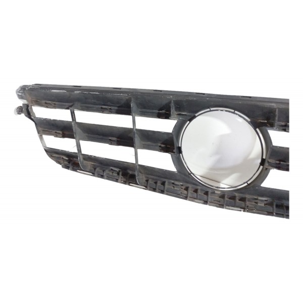 Grade Frontal Mercedes C180 2011 Detalhes