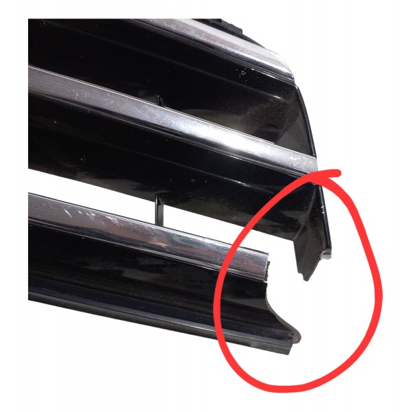 Grade Frontal Mercedes C180 2011 Detalhes