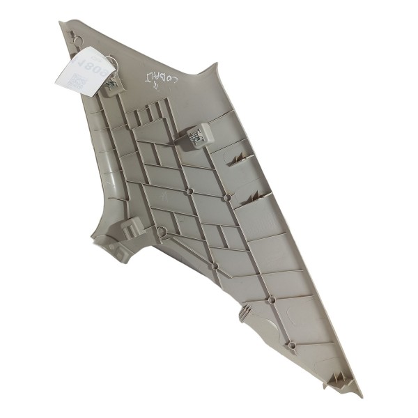 Acabamento Lateral Traseiro Esquerda Gm Cobalt 2013