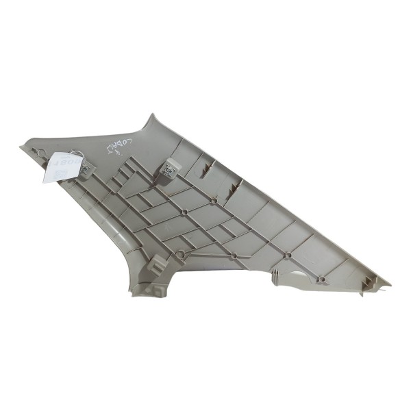 Acabamento Lateral Traseiro Esquerda Gm Cobalt 2013