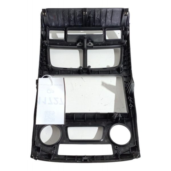 Moldura Central Kia Sportage 2010 Cromado