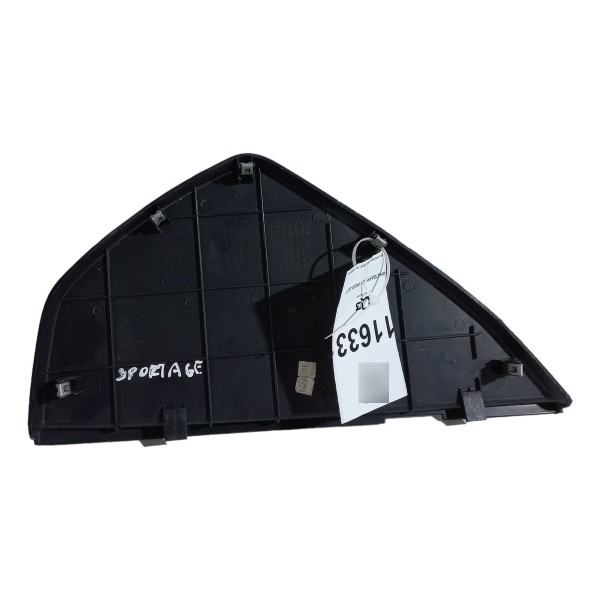 Acabamento Moldura Painel Direito Sportage 2010