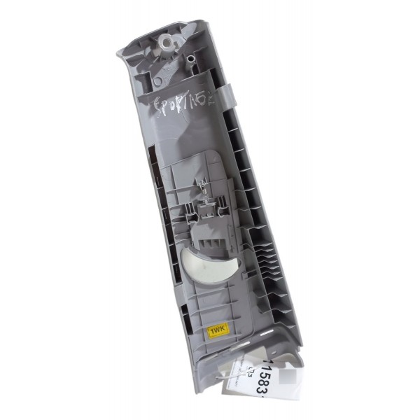 Moldura Coluna Central Esquerda Kia Sportage 2010