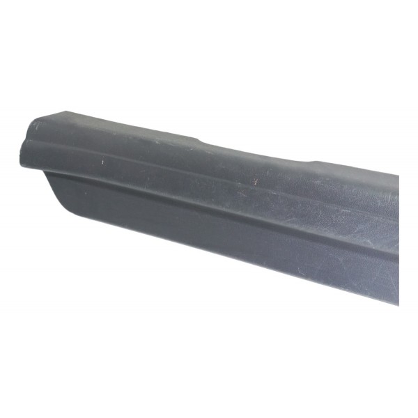 Soleira Porta Dianteira Direita Hyundai I30 2010 2011 Preto