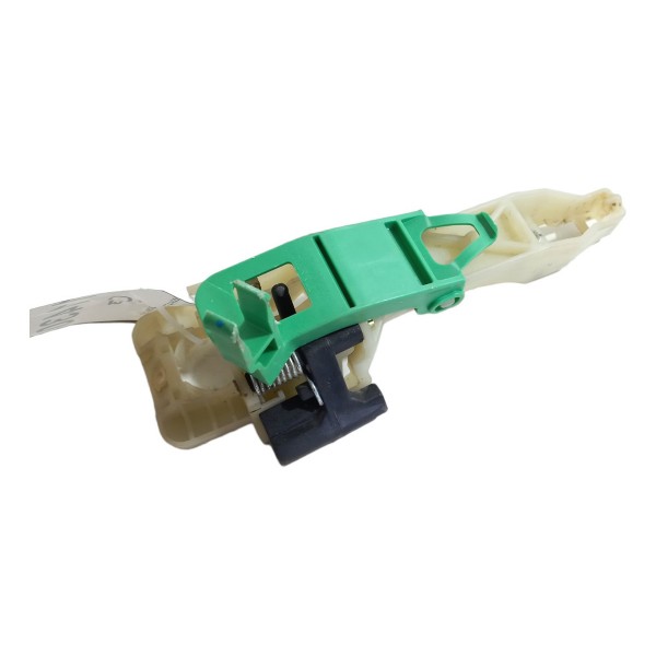 Suporte Maçaneta Traseira Esquerda Hyundai I30 2011 X Traseira