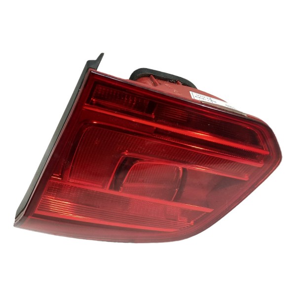 Lanterna Direita Tampa Traseira Volkswagen Spacefox 2015 Direito