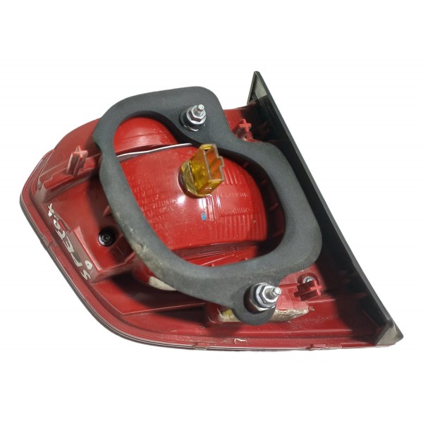 Lanterna Direita Tampa Traseira Volkswagen Spacefox 2015 Direito