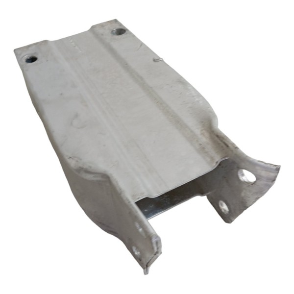 Suporte Parachoque Direito Mercedes Benz C180 2011 2012