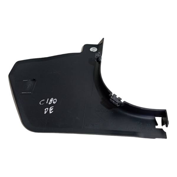Acabamento Soleira Dianteira Esquerda Mercedes Benz C180  Preto