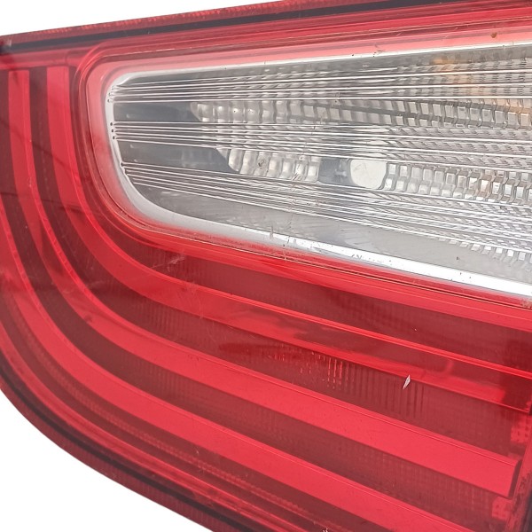 Lanterna Tampa Traseira Direita 2016