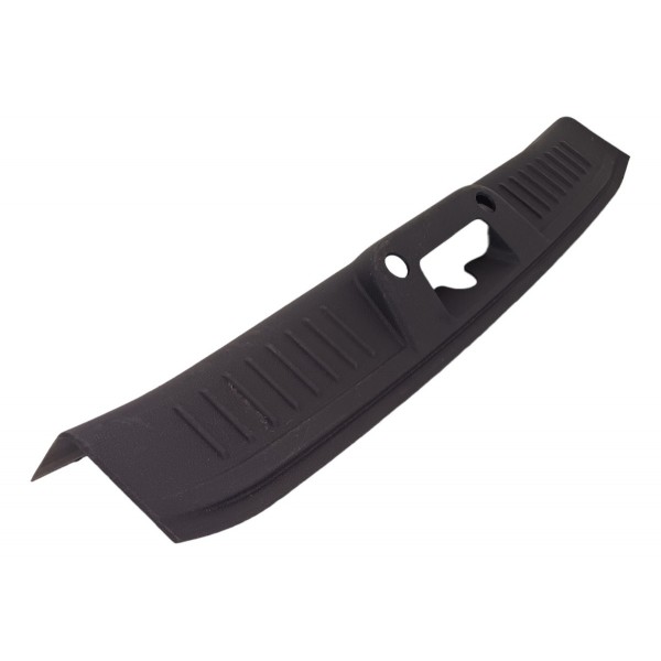 Acabamento Tampa Traseira Ford New Fiesta 2016