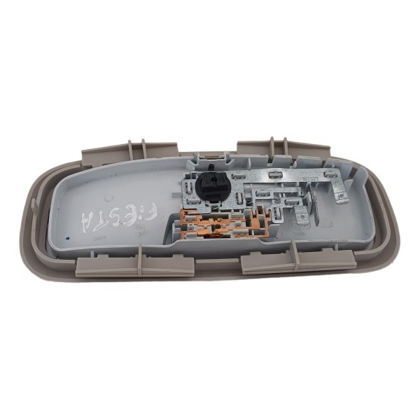 Luz Teto Cortesia Ford New Fiesta 2016