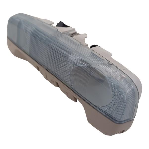 Luz Teto Cortesia Ford New Fiesta 2016