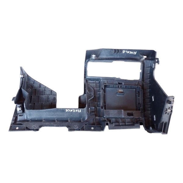 Moldura Inferior Painel Tampa Fusível Renault Fluence 2011