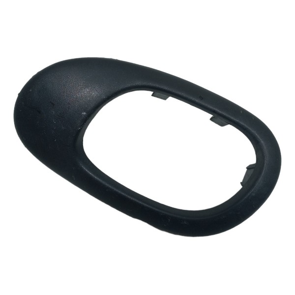Moldura Maçaneta Interna Dianteira Direita Peugeot 206 2002 Preto