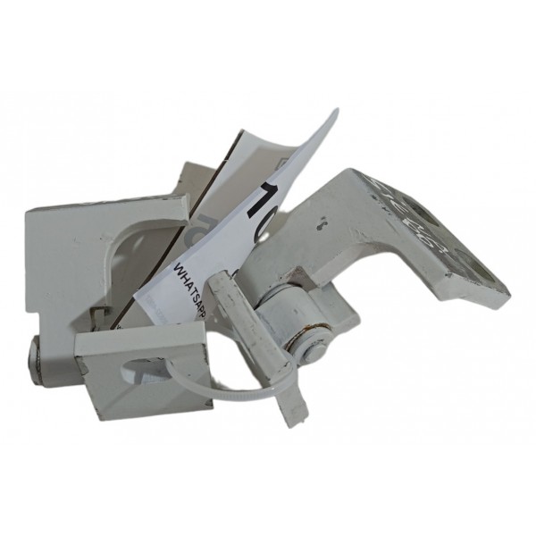 Dobradiça Porta Dianteira Esquerda Fiat Grand Siena 2016