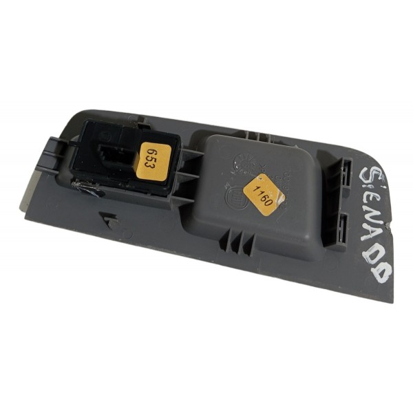 Botão Comando Vidro Dianteiro Direito Fiat Siena 2016