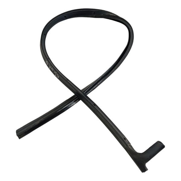 Borracha Acabamento Porta Dianteira Esquerda Siena 2016