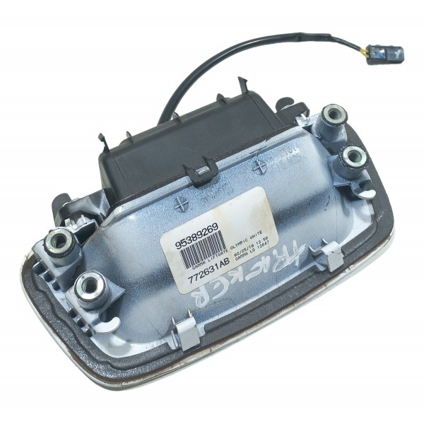 Maçaneta Traseira Tampa Porta Malas Chevrolet Tracker 2019