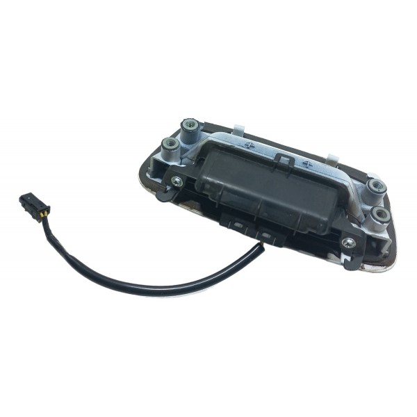 Maçaneta Traseira Tampa Porta Malas Chevrolet Tracker 2019