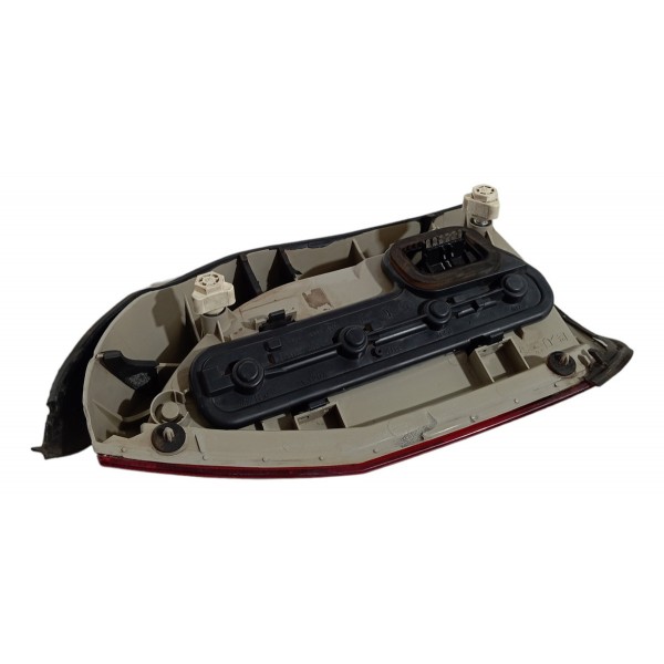 Lanterna Traseira Direita Chevrolet Zafira 2002 2003 Direito