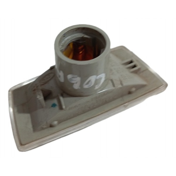 Lanterna Pisca Lateral Paralama Chevrolet Cobalt 2013  Direito