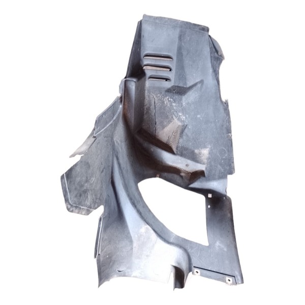 Parabarro Dianteiro Esquerdo Mercedes Classe A160 Detalhes