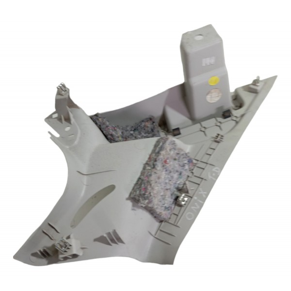 Acabamento Suporte Bagagito Direito Chevrolet Onix 2918 19