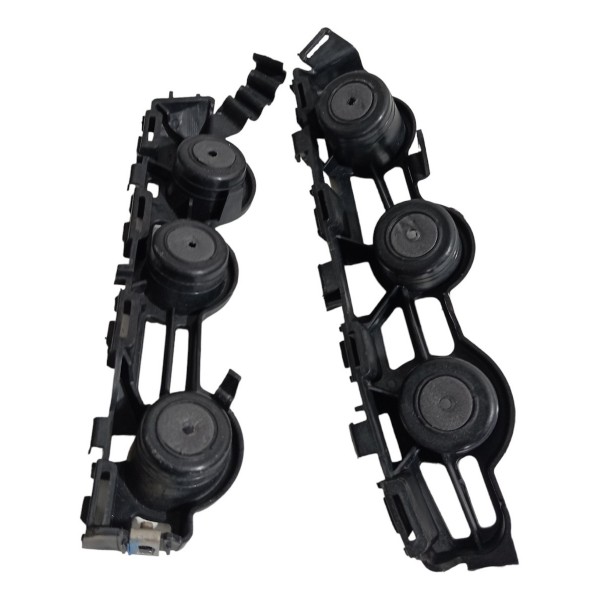 Guia Parachoque Traseiro Direito Chevrolet Onix 1.4  2018