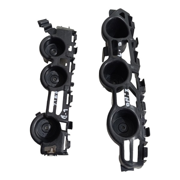 Guia Parachoque Traseiro Direito Chevrolet Onix 1.4  2018