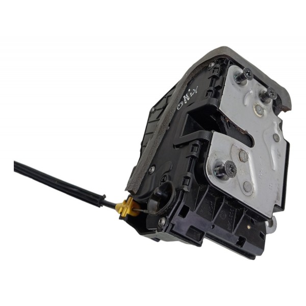 Fechadura Porta Dianteira Direita Chevrolet Onix 1.4 2018