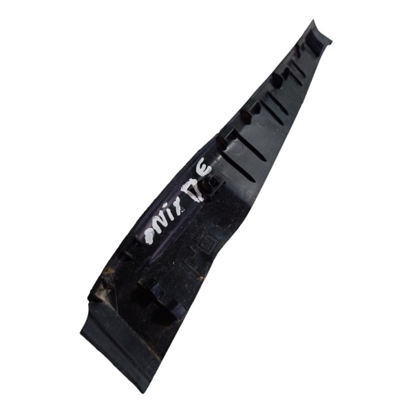 Moldura Acabamento Churrasqueira Chevrolet Onix 2018 2019