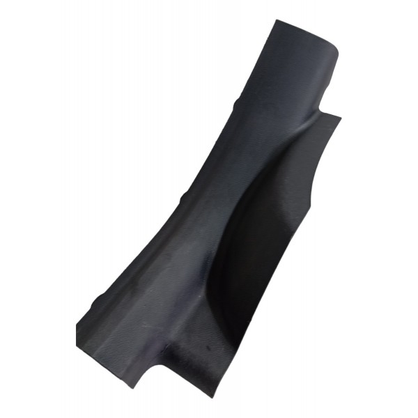 Acabamento Soleira Traseira Direita Chevrolet Onix 2018 19 Preto