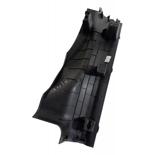 Acabamento Soleira Traseira Direita Chevrolet Onix 2018 19 Preto